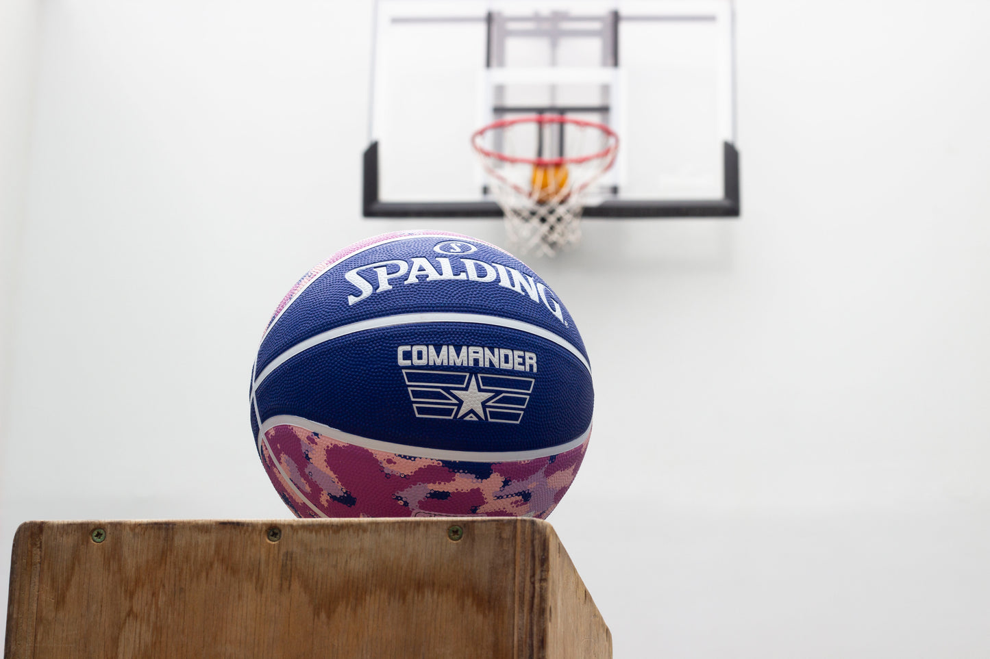 Balón de Basketball Spalding Commander Purple N°6